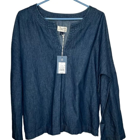 New Universal Threads Women's Long Sleeve Denim Woven Top Size small BNWT - Picture 2 of 8